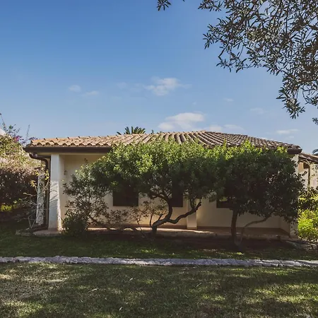 Elena 200m From The